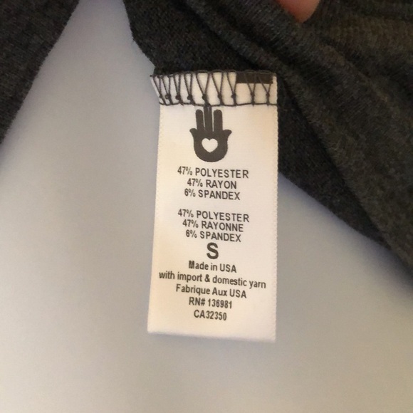 Spiritual Gangster Long Sleeve Stars Top, size S NWT - Picture 8 of 9